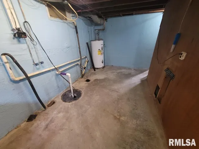 a view of storage and utility room