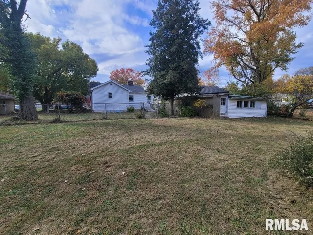$120,000 | 5 Royal Pl Drive, Mount Vernon, IL 62864