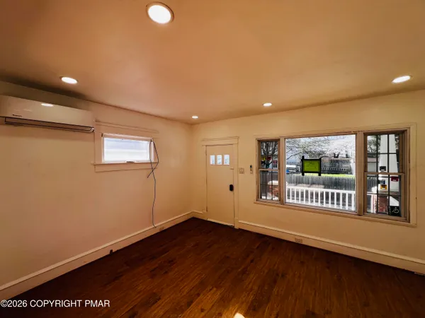 $229,000 | 11 Laurel Street, Edwardsville, PA 18704