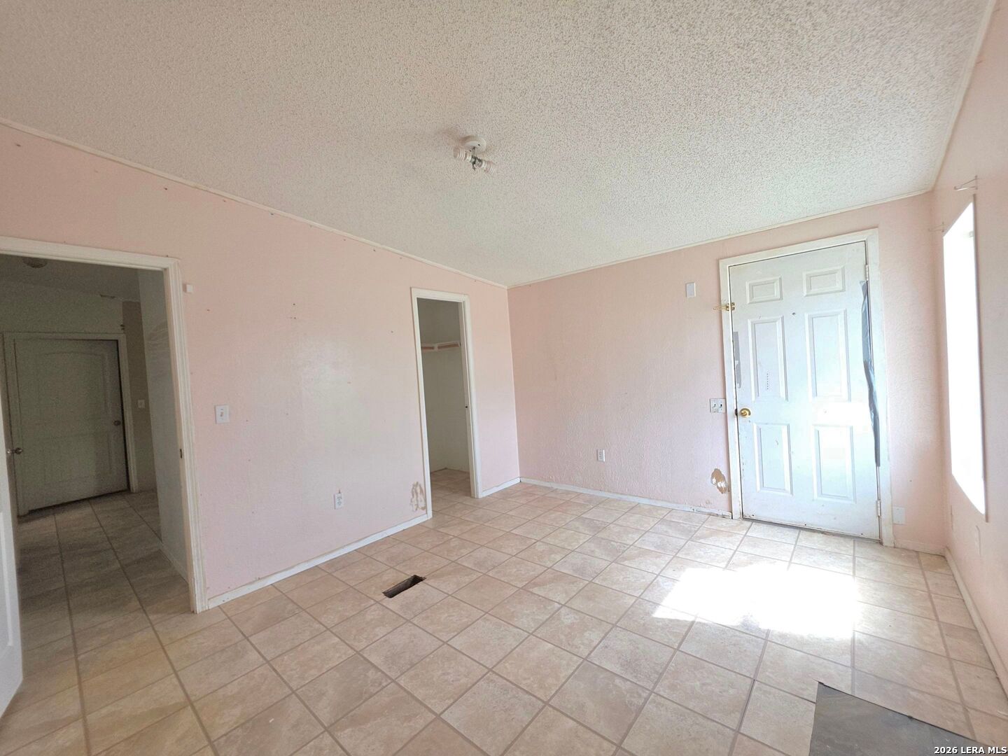 635 East Ditto Road Poteet, TX 78065 - Photo 16 of 22