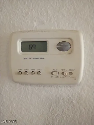 $1,350 | 4830 Nara Vista Way, Unit 103, Las Vegas, NV 89103