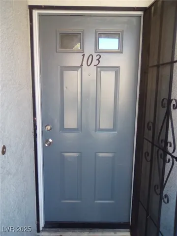 $1,350 | 4830 Nara Vista Way, Unit 103, Las Vegas, NV 89103