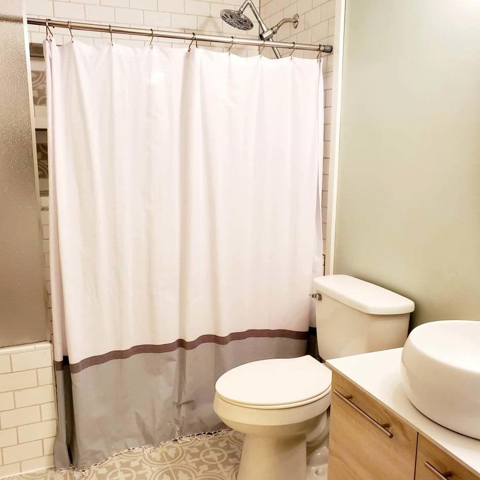 3930 Clinton Road Jackson, MI 49201 - Photo 13 of 26 master bath