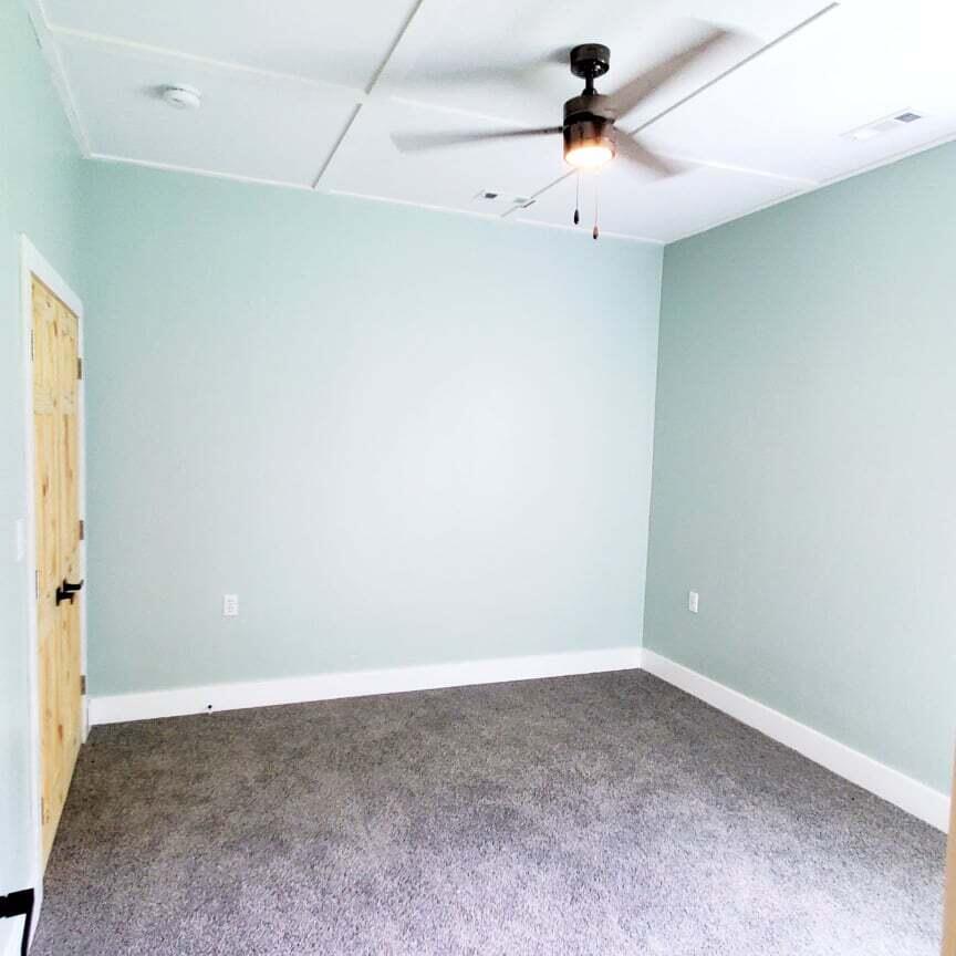 3930 Clinton Road Jackson, MI 49201 - Photo 22 of 26 br 3 closet