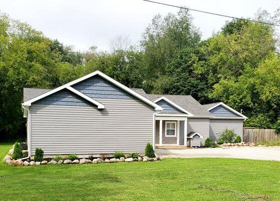 3930 Clinton Road Jackson, MI 49201 - Photo 25 of 26 end of garage