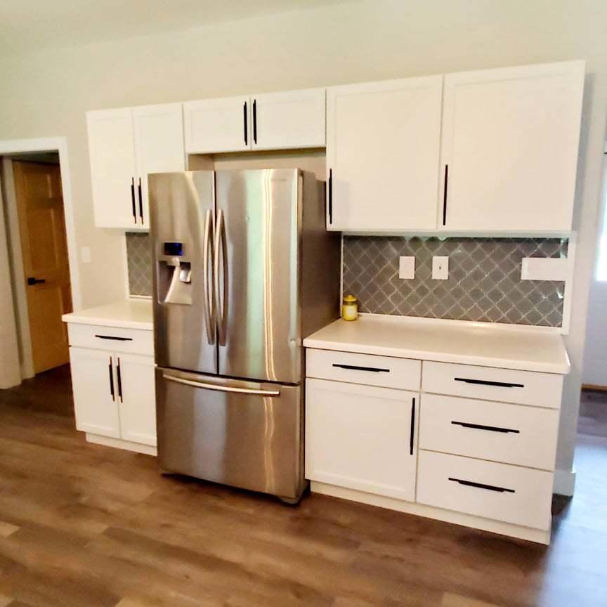 3930 Clinton Road Jackson, MI 49201 - Photo 5 of 26 kitchen - fridge