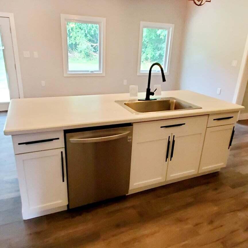 3930 Clinton Road Jackson, MI 49201 - Photo 7 of 26 island dishwasher