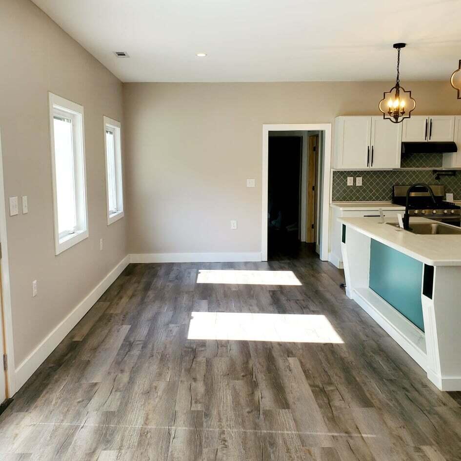 3930 Clinton Road Jackson, MI 49201 - Photo 9 of 26 dining area