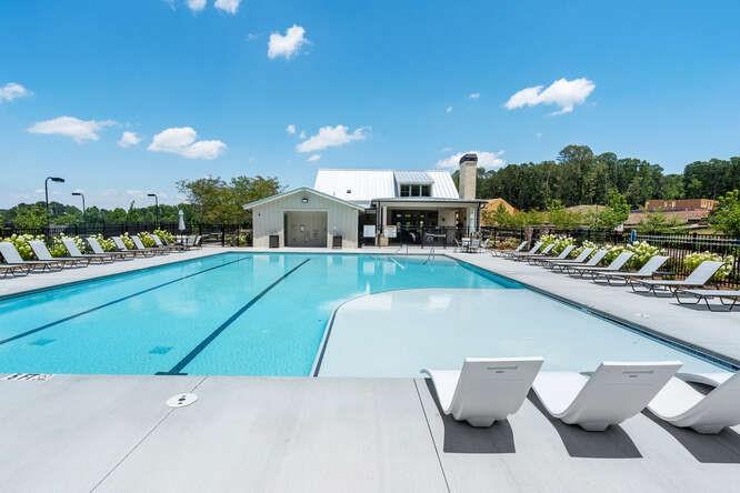 5385 Keepsake Court Cumming, GA 30040 - Photo 4 of 16 a view of a living room and kitchen
