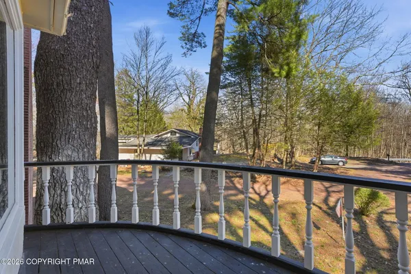 $990,000 | 720 Stokes Mill Road, East Stroudsburg, PA 18301