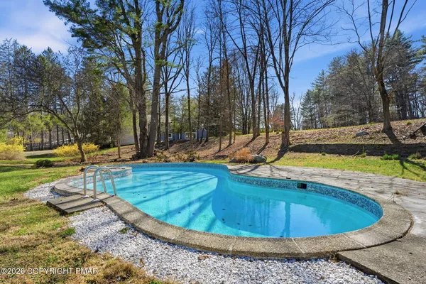$990,000 | 720 Stokes Mill Road, East Stroudsburg, PA 18301