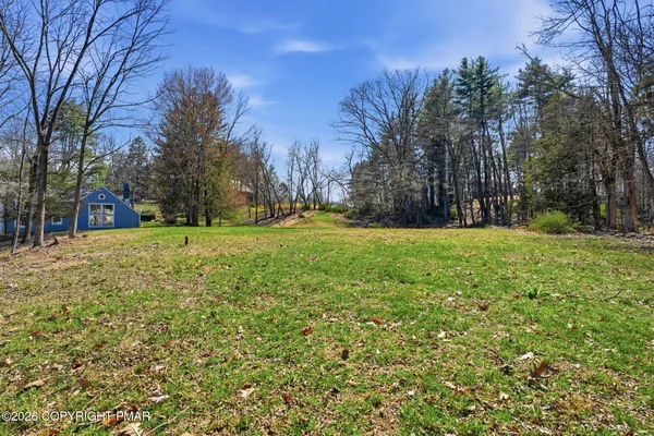 $990,000 | 720 Stokes Mill Road, East Stroudsburg, PA 18301