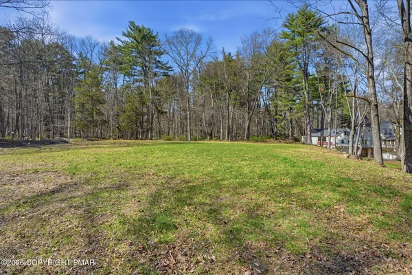 $990,000 | 720 Stokes Mill Road, East Stroudsburg, PA 18301