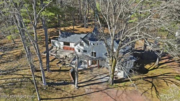 $990,000 | 720 Stokes Mill Road, East Stroudsburg, PA 18301