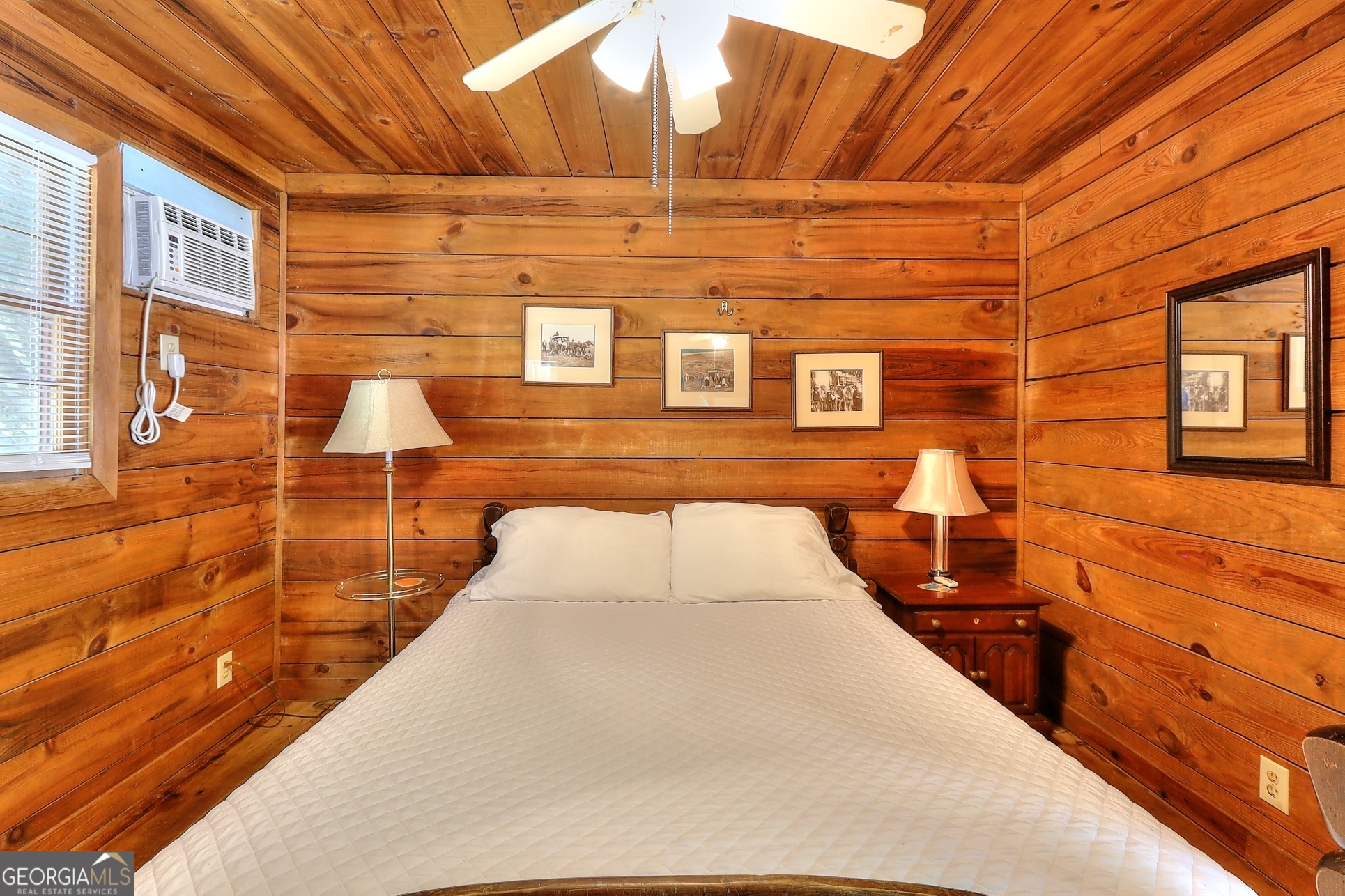 95 Cedar Hollow Road Cleveland, GA 30528 - Photo 35 of 54 a close view of a backyard