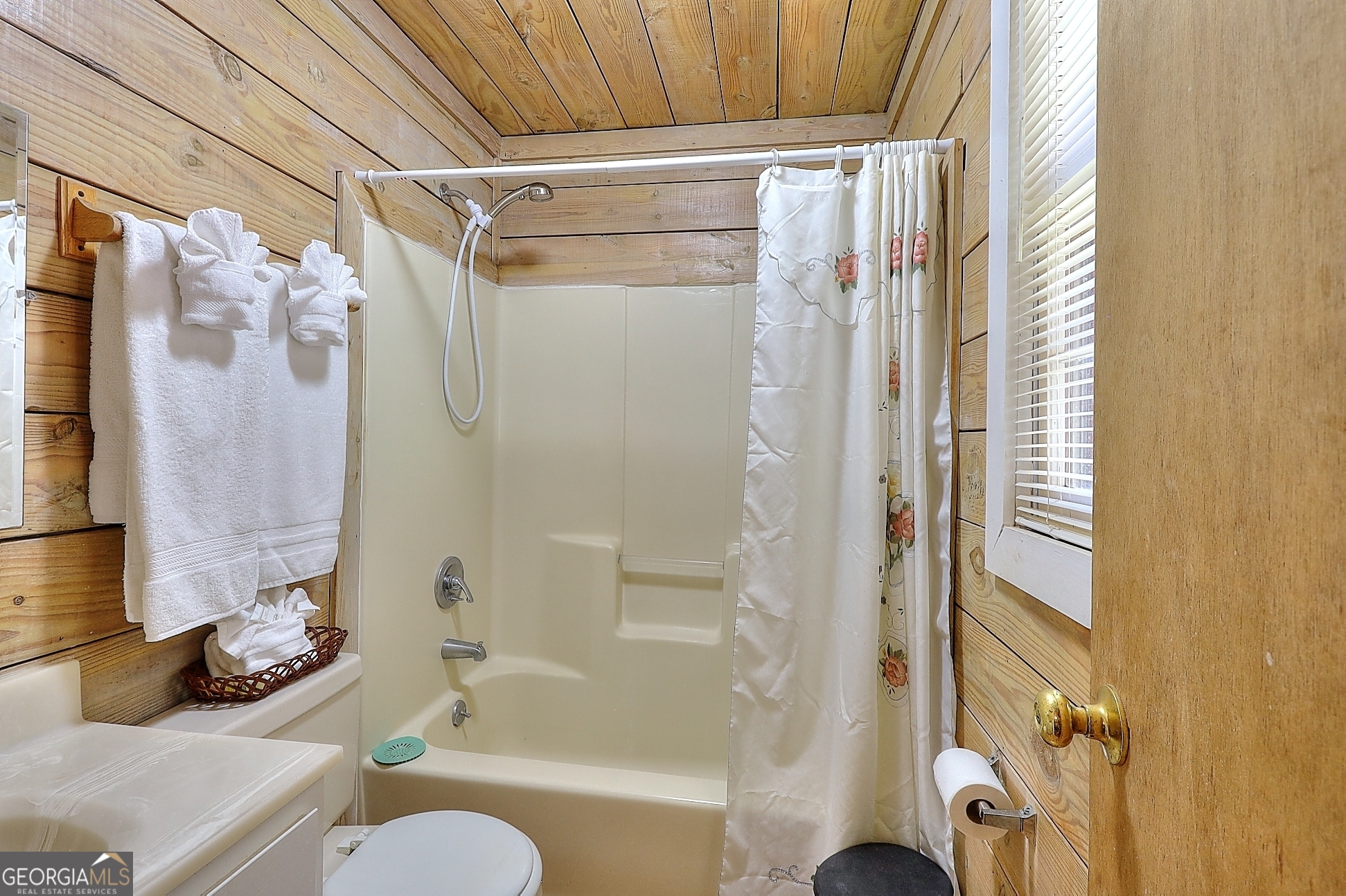 95 Cedar Hollow Road Cleveland, GA 30528 - Photo 36 of 54 a bathroom with a sink toilet and shower
