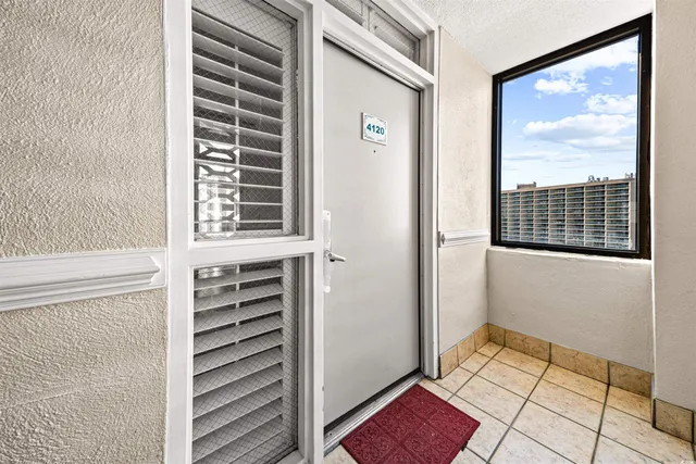 $179,900 | 201 75th Avenue North, Unit 4120, Myrtle Beach, SC 29572