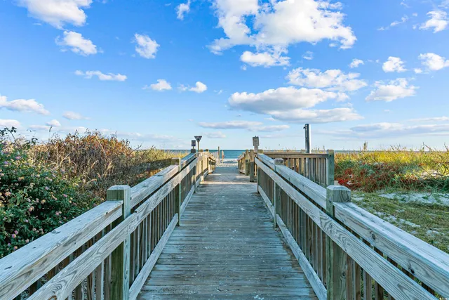 $179,900 | 201 75th Avenue North, Unit 4120, Myrtle Beach, SC 29572