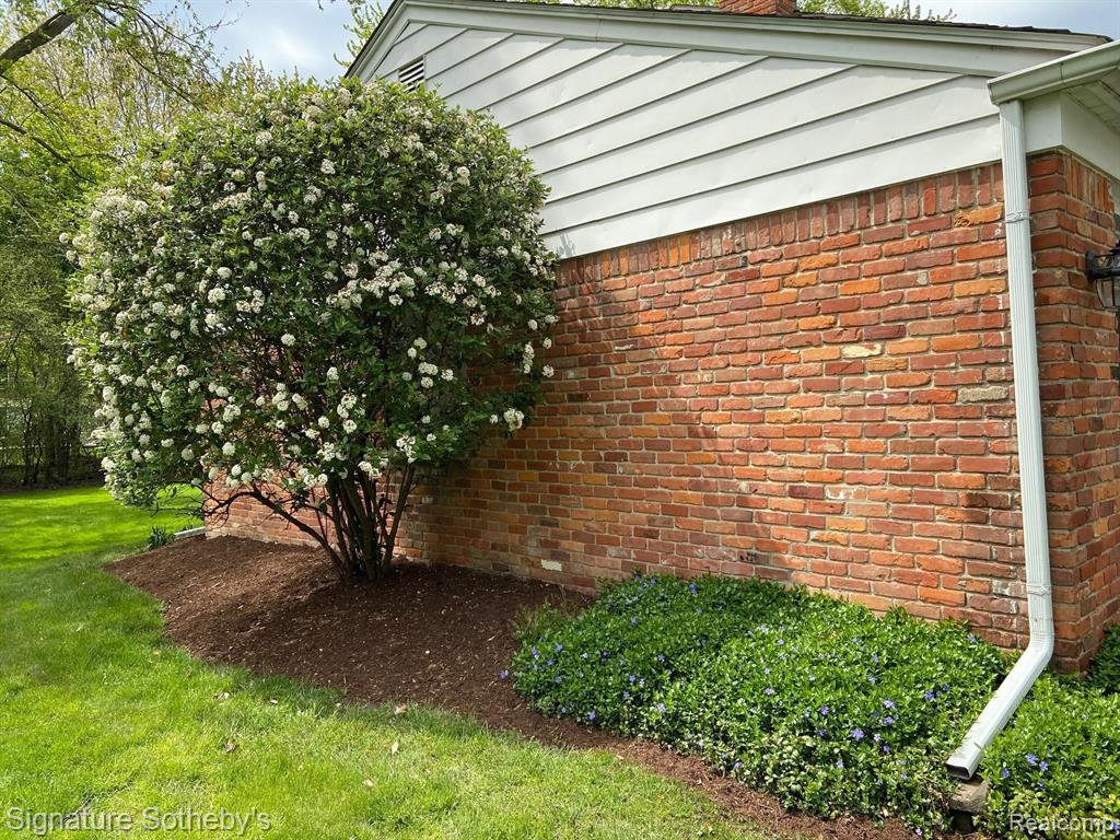 31445 Old Cannon Road Beverly Hills, MI 48025 - Photo 39 of 42