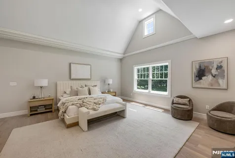 $3,499,000 | 520 Clinton Avenue, Wyckoff, NJ 07481
