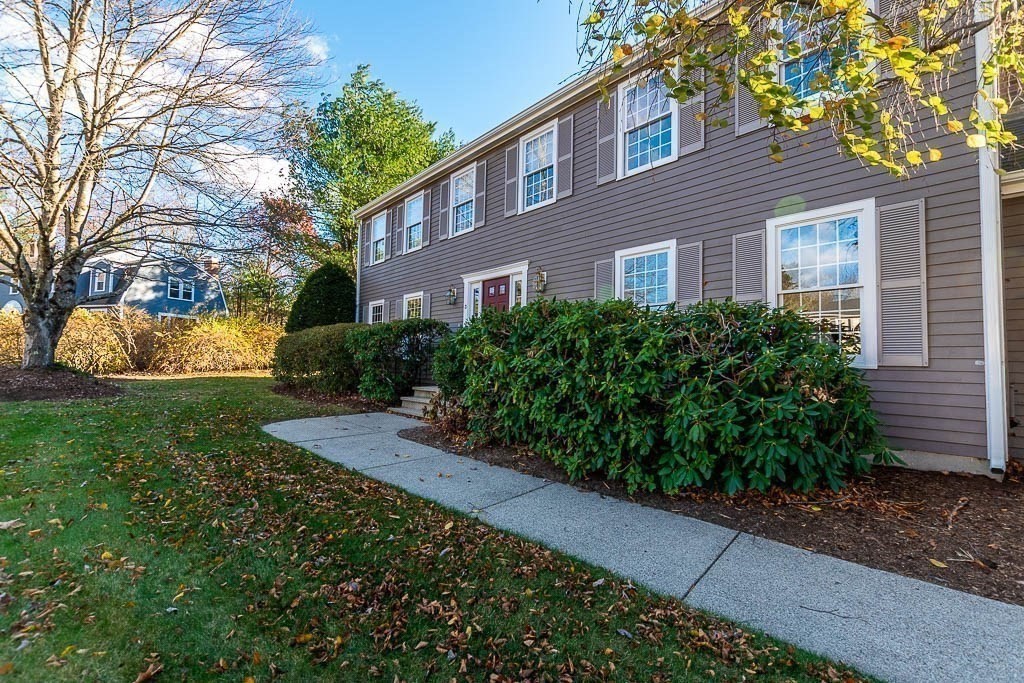 3 Cranmore Road Medfield, MA 02052 - Photo 3 of 38 Gallery Image 3