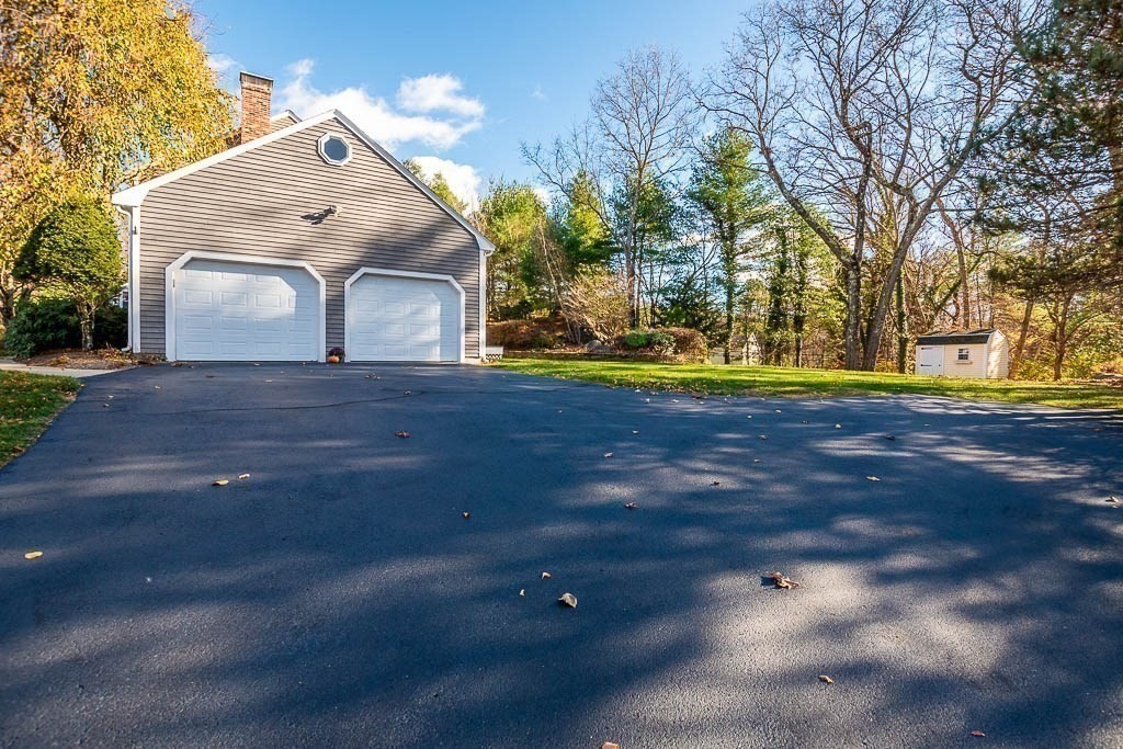 3 Cranmore Road Medfield, MA 02052 - Photo 5 of 38 Gallery Image 5