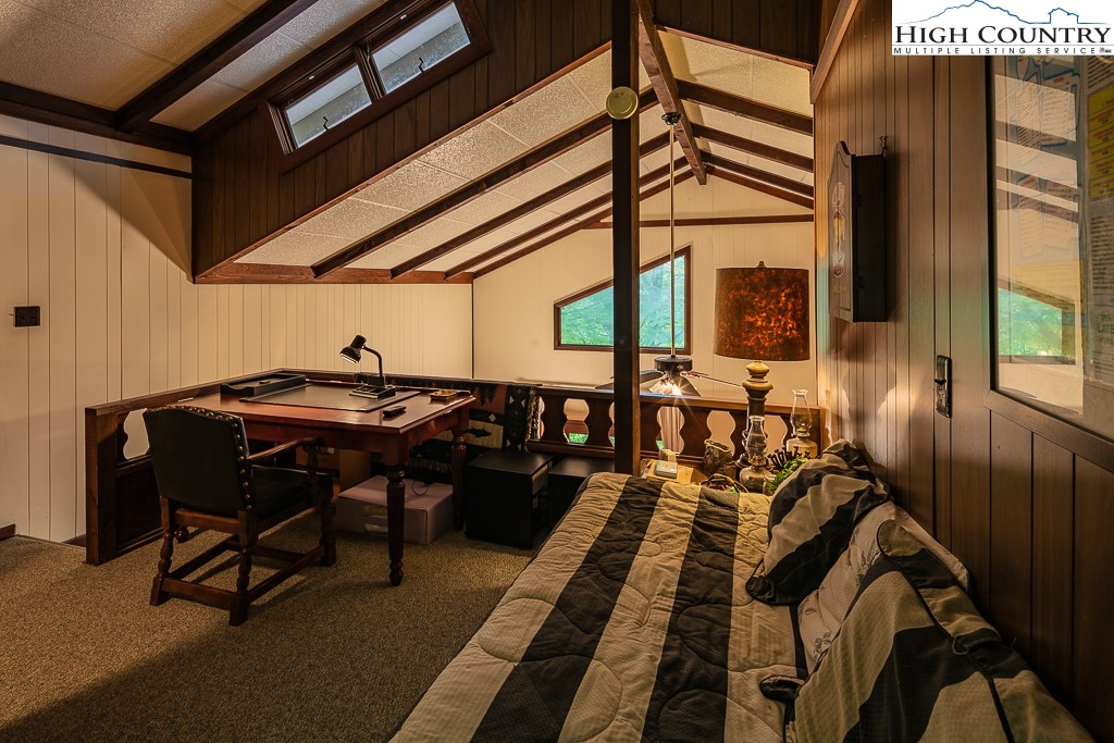 219 Spring Branch Road Beech Mountain, NC 28604 - Photo 29 of 32 Gallery Image 29