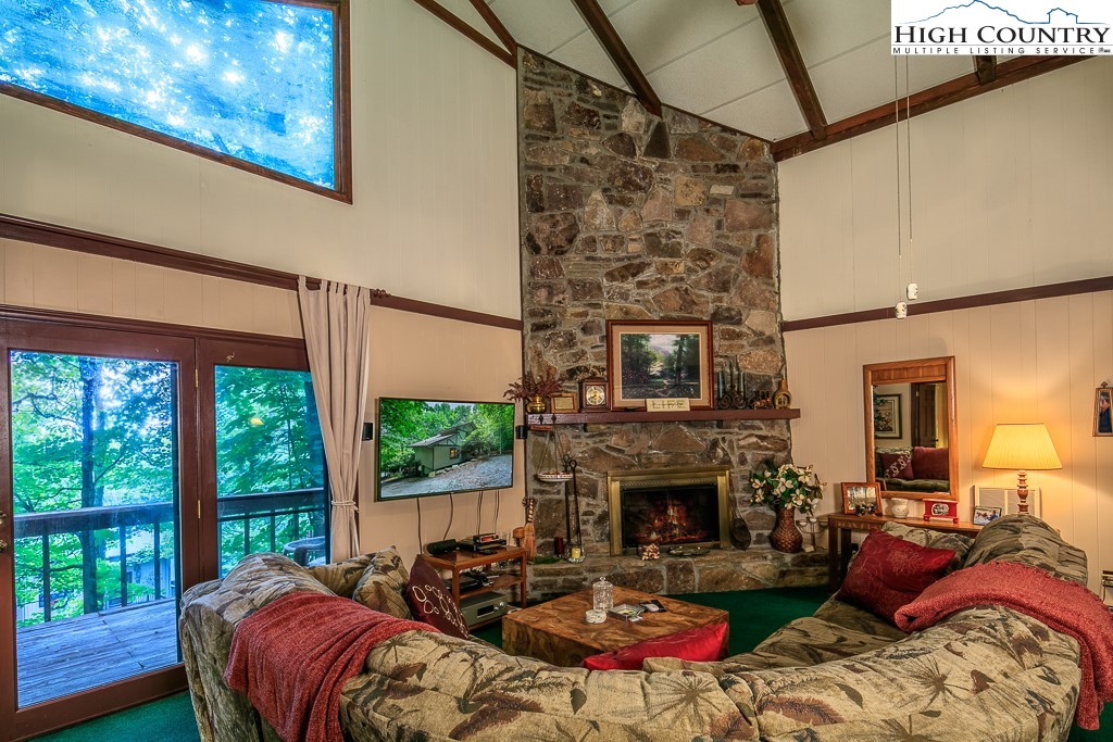 219 Spring Branch Road Beech Mountain, NC 28604 - Photo 9 of 32 Gallery Image 9