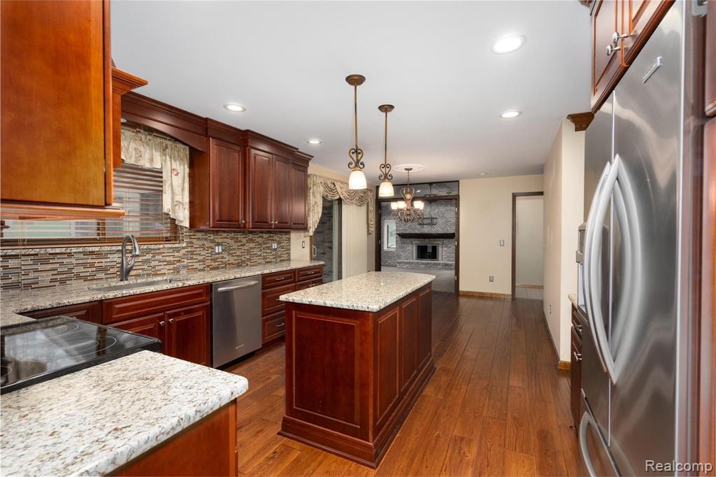 876 Snowmass Drive Rochester Hills, MI 48309 - Photo 14 of 45