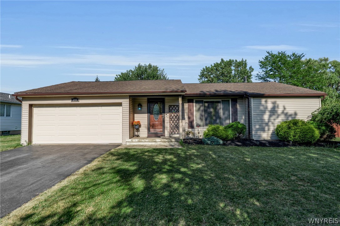 255 Warner Road Lancaster, NY 14086 - Photo 1 of 31