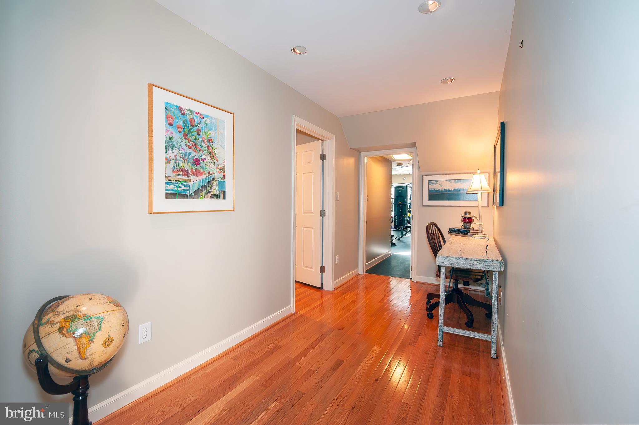 410 Chester Road Devon, PA 19333 - Photo 24 of 40 Upstairs hallway