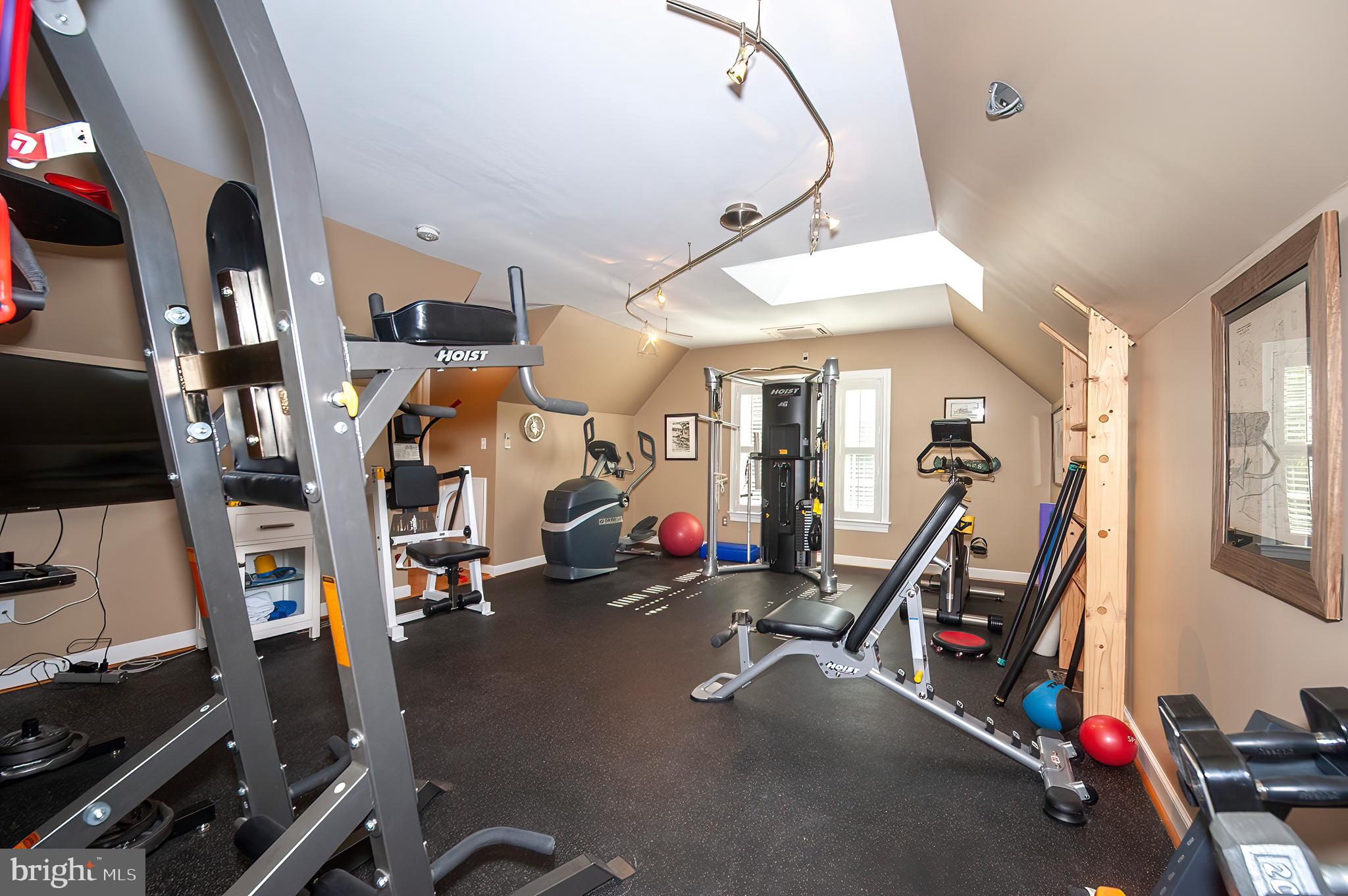 410 Chester Road Devon, PA 19333 - Photo 29 of 40 Gym/Bedroom 5