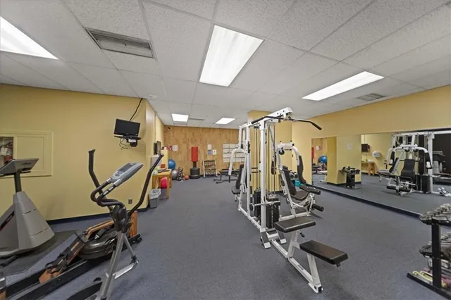 $549,000 | 2510 Grand Boulevard, Unit 1604, Kansas City, MO 64108