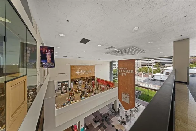 $549,000 | 2510 Grand Boulevard, Unit 1604, Kansas City, MO 64108