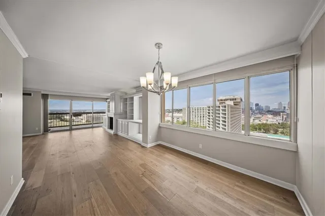 $549,000 | 2510 Grand Boulevard, Unit 1604, Kansas City, MO 64108