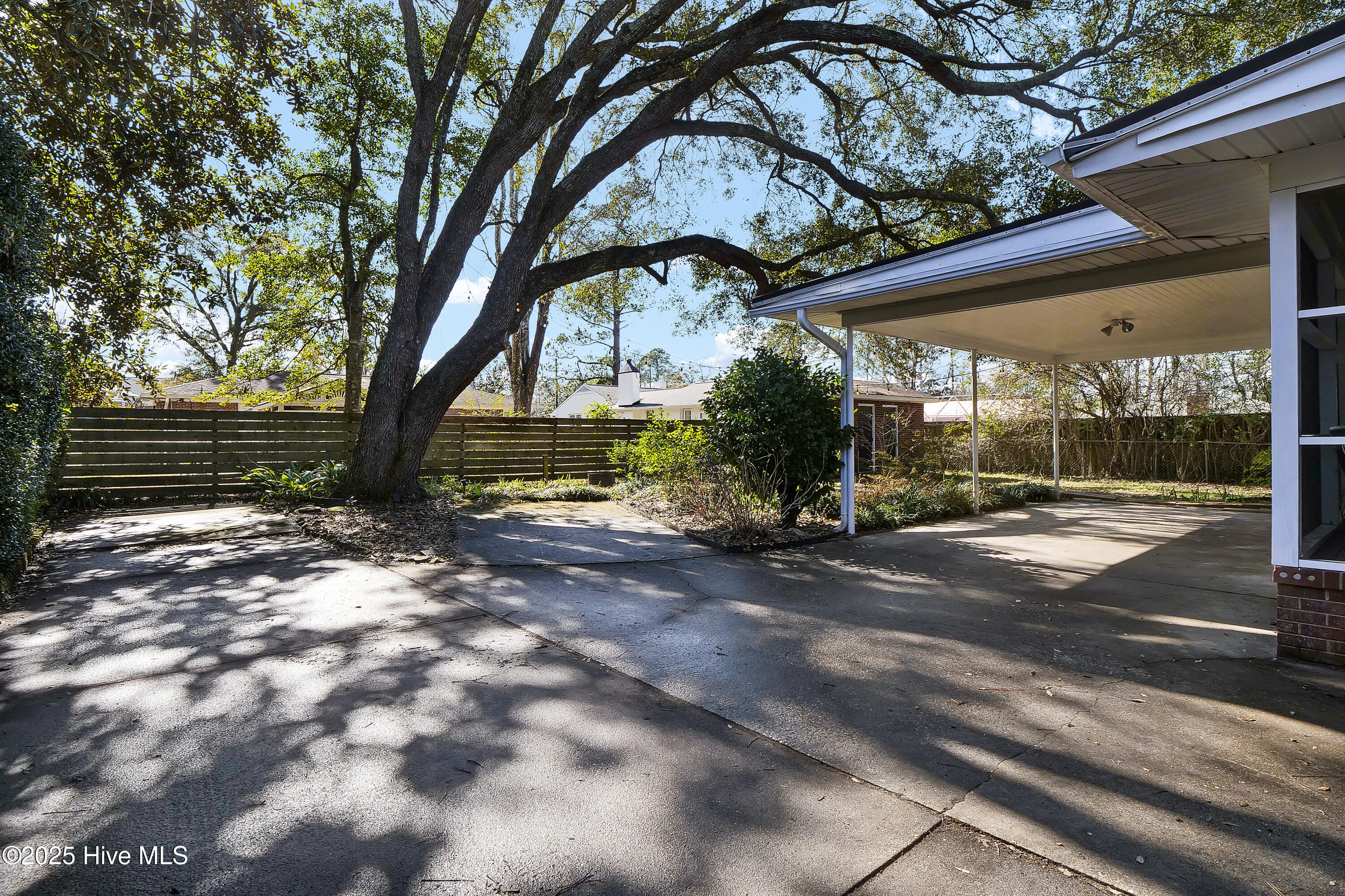 2406 Shirley Road Wilmington, NC 28405 - Photo 36 of 36 036_pja16561_320