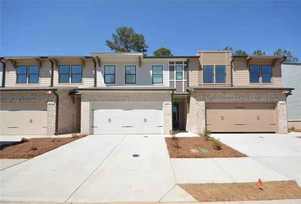 $2,500 | 1147 Lucan Lane, Lawrenceville, GA 30043
