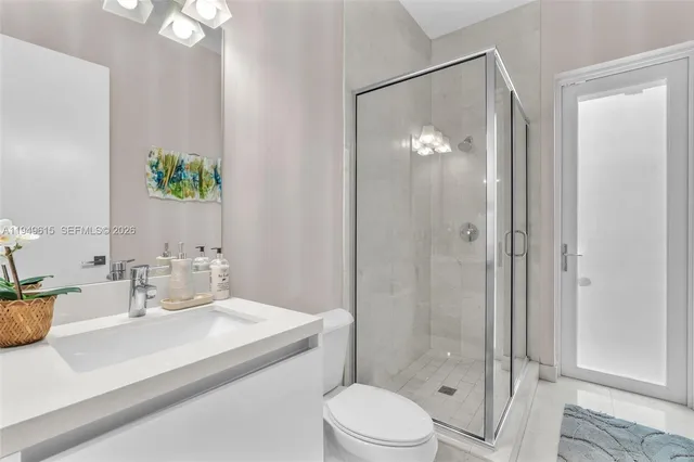 $9,500 | 7457 Northwest 101 Avenue, Unit 7457, Doral, FL 33178