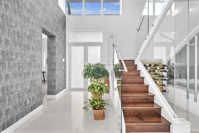 $9,500 | 7457 Northwest 101 Avenue, Unit 7457, Doral, FL 33178