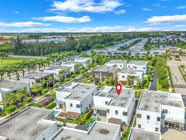 $9,500 | 7457 Northwest 101 Avenue, Unit 7457, Doral, FL 33178