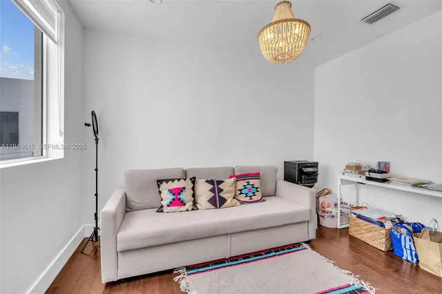 $9,500 | 7457 Northwest 101 Avenue, Unit 7457, Doral, FL 33178