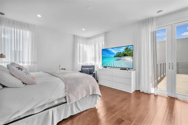 $9,500 | 7457 Northwest 101 Avenue, Unit 7457, Doral, FL 33178