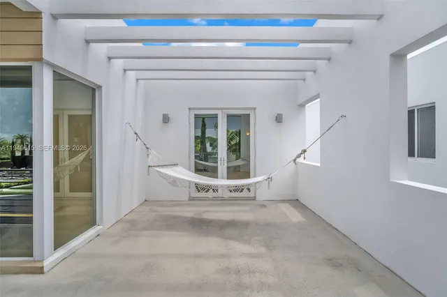 $9,500 | 7457 Northwest 101 Avenue, Unit 7457, Doral, FL 33178