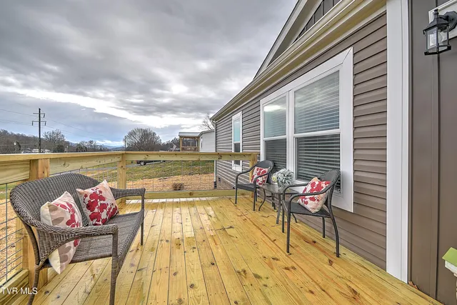 $294,900 | 4100 Weaver Pike, Bluff City, TN 37618