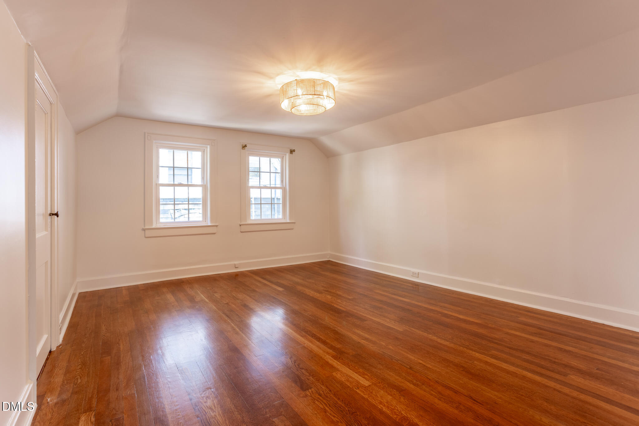 2930 Chapel Hill Road Durham, NC 27707 - Photo 21 of 34 web2930ChapelHillRd_040