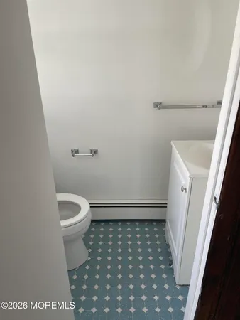 a bathroom with a toilet