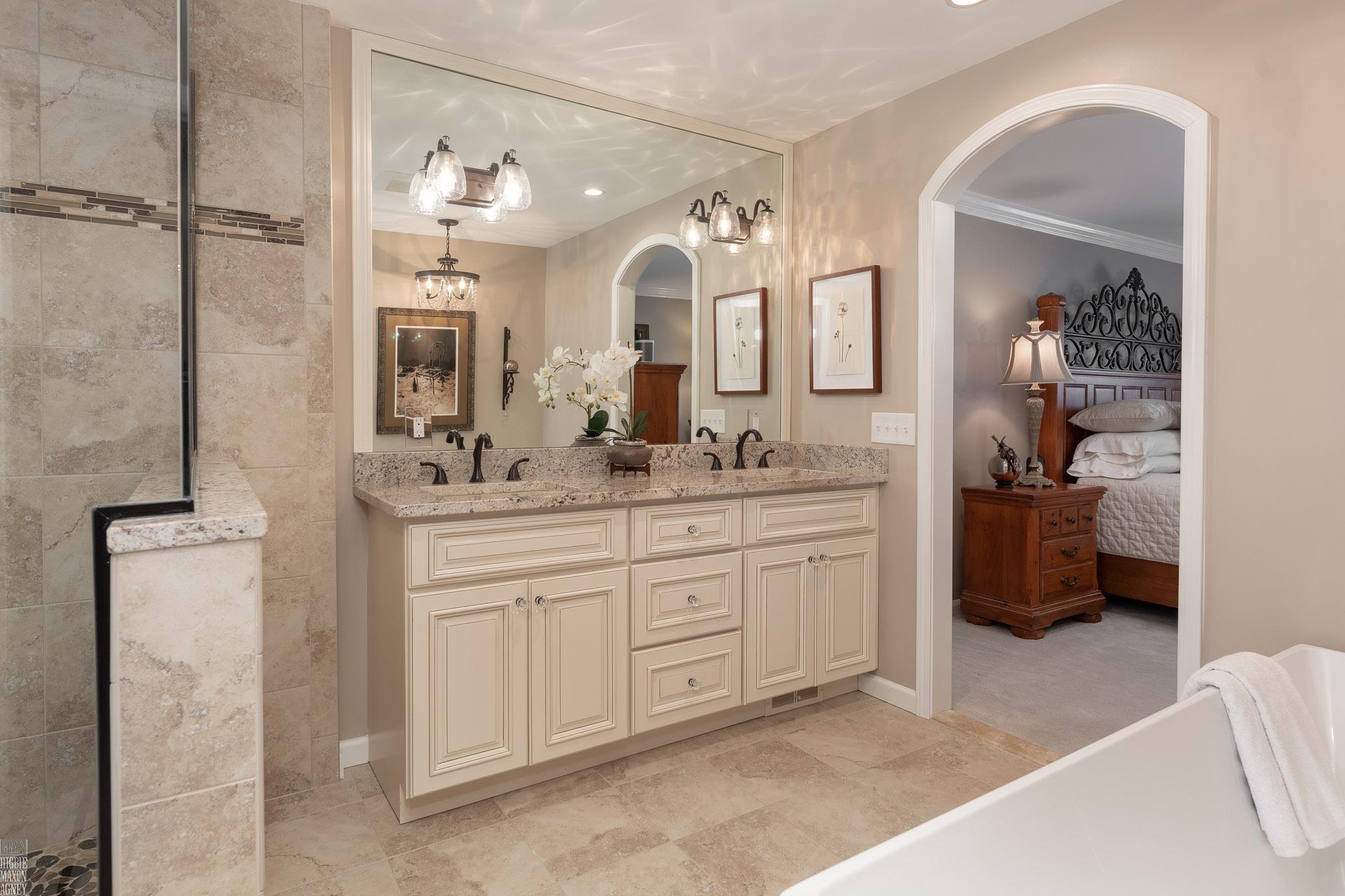 345 Touraine Road Grosse Pointe Farms, MI 48236 - Photo 21 of 34
