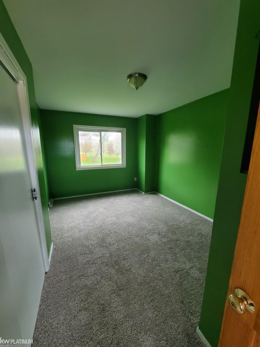 4056 Hemphill Road Burton, MI 48519 - Photo 21 of 29 Upper Level Bedroom
