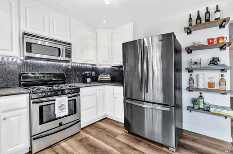 $565,000 | 127 American Way, Vacaville, CA 95687