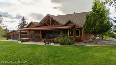 $1,199,000 | 173 Fairway Avenue, Thayne, WY 83127